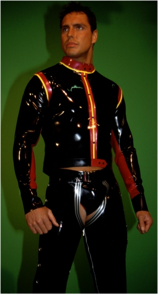 bondage latex  jacket 177,00 ¤